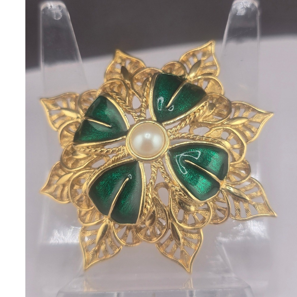 Vintage Monet Brooch Gold Green Enamel Faux Pearl Flower Filigree Pin 2in
